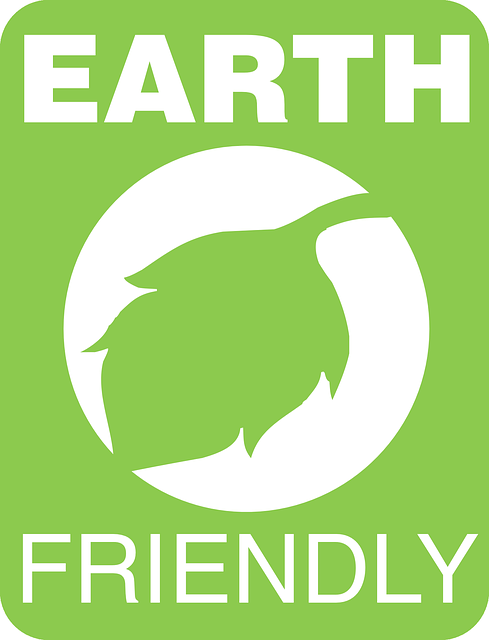 Image of a leaf in a circle that says "earth friendly"