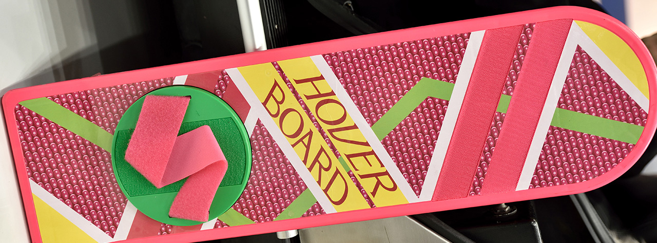 Hoverboard_-_Back_to_the_Future_–_CeBIT_2016_02.jpg